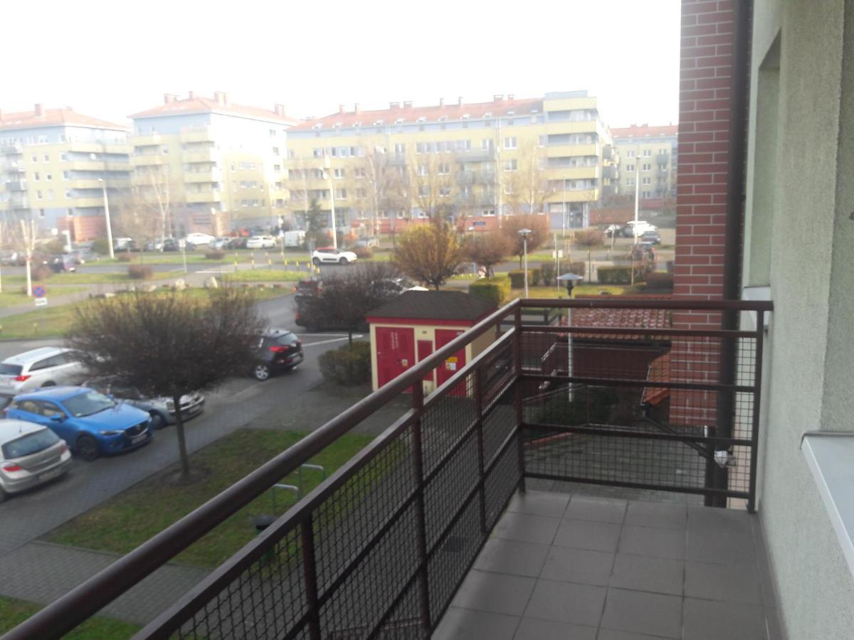 Stronska Apartment Wroclaw Exterior photo